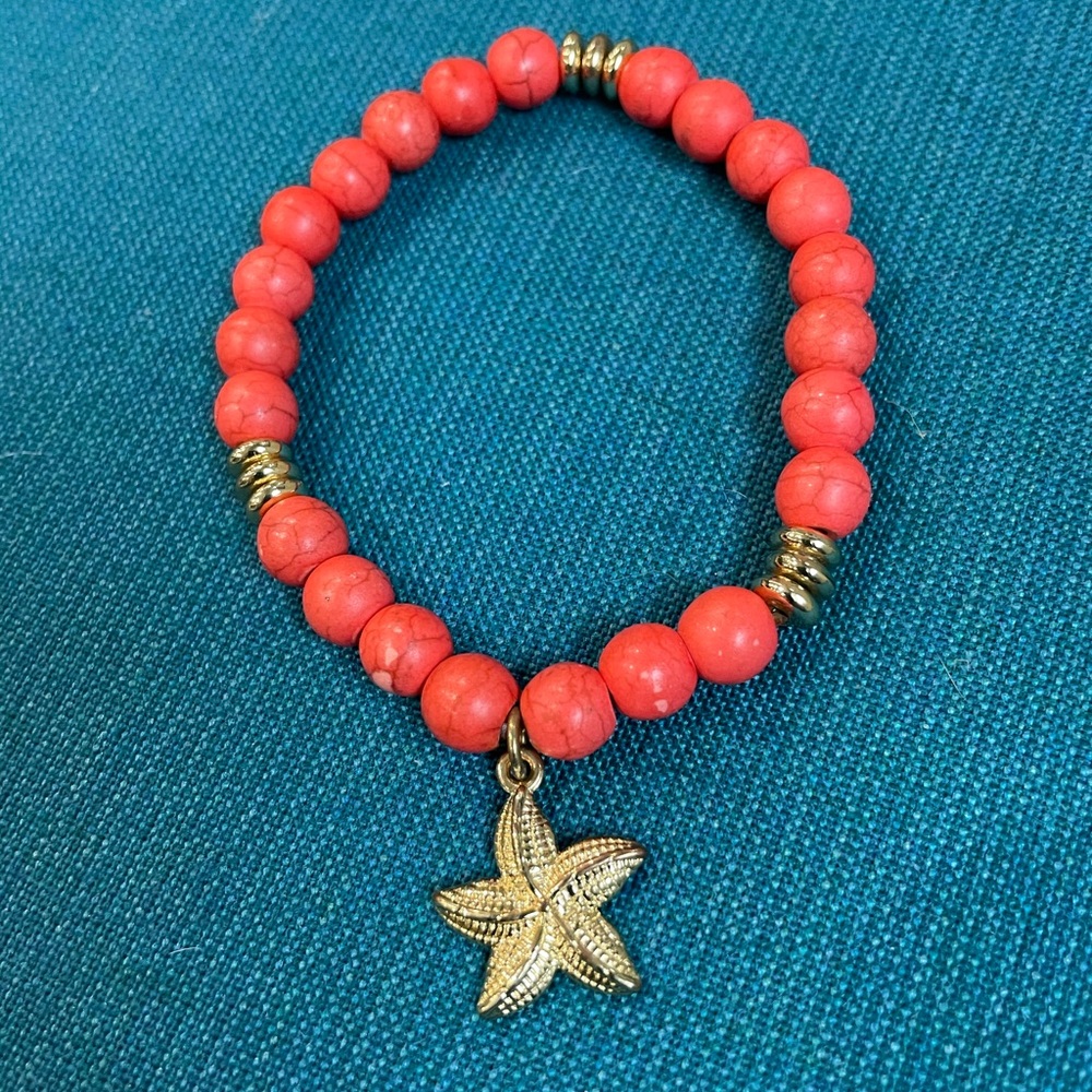 Set of 3 Starfish Charm Stretch Bracelets - Picture 2 of 5